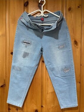 Women’s Light Blue Distressed Boyfriend Jeans